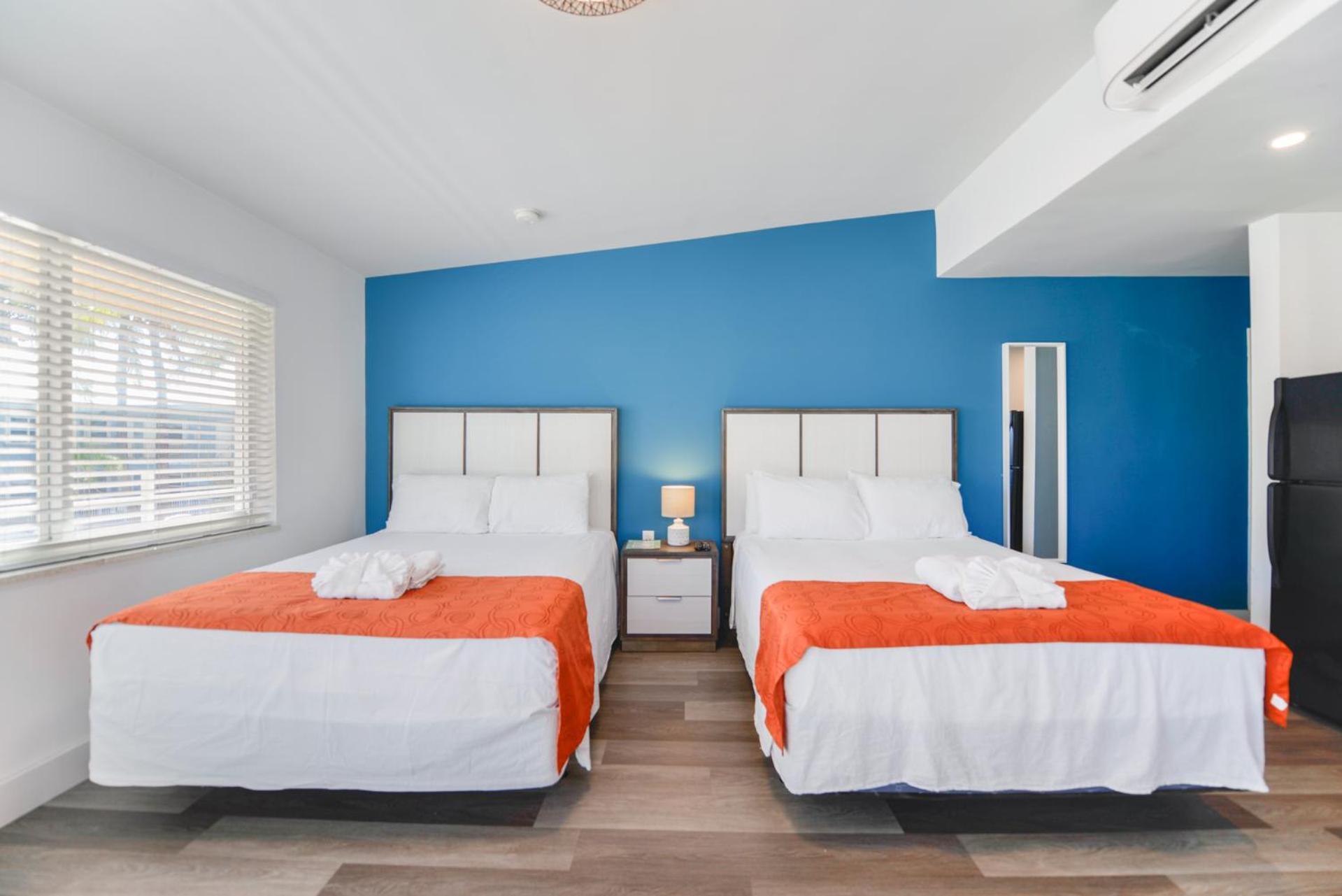 Spacious Studio With Balcony And Parking At The Beach -M46 Голливуд Экстерьер фото
